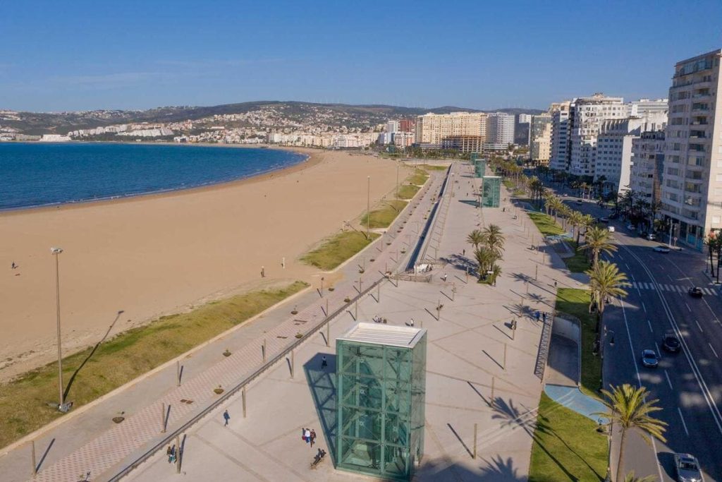 La Plage de Tanger et Corniche